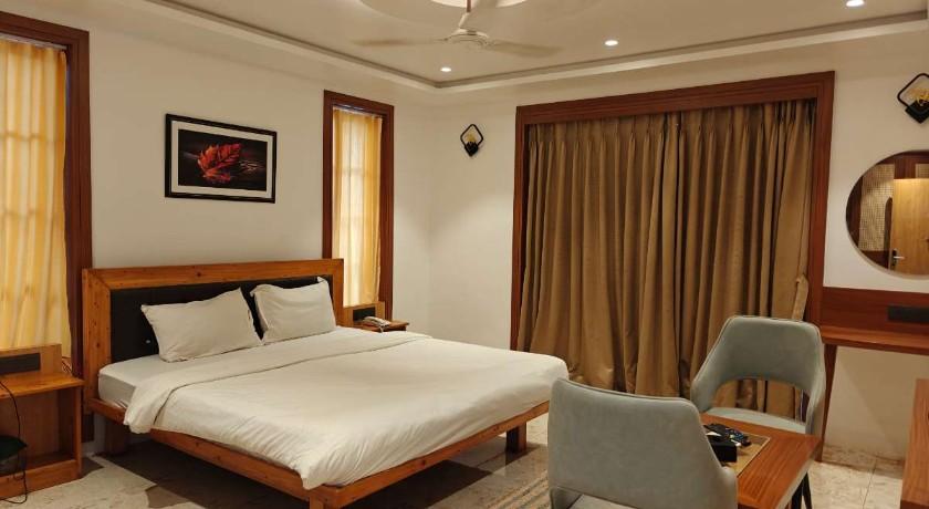 Brownstone Resort in Mahabaleshwar