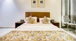 Hotel Oasis Blue in Bhopal