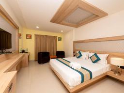 Hotel Q Star in Mysore