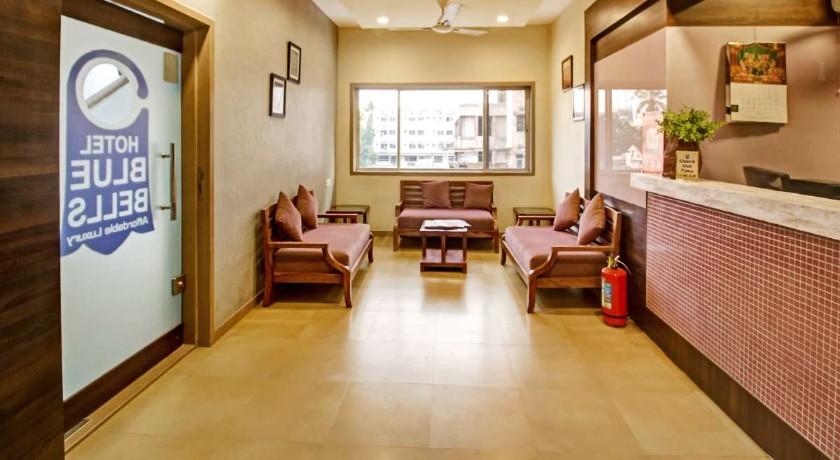 Hotel Blue Bells Valsad in Valsad