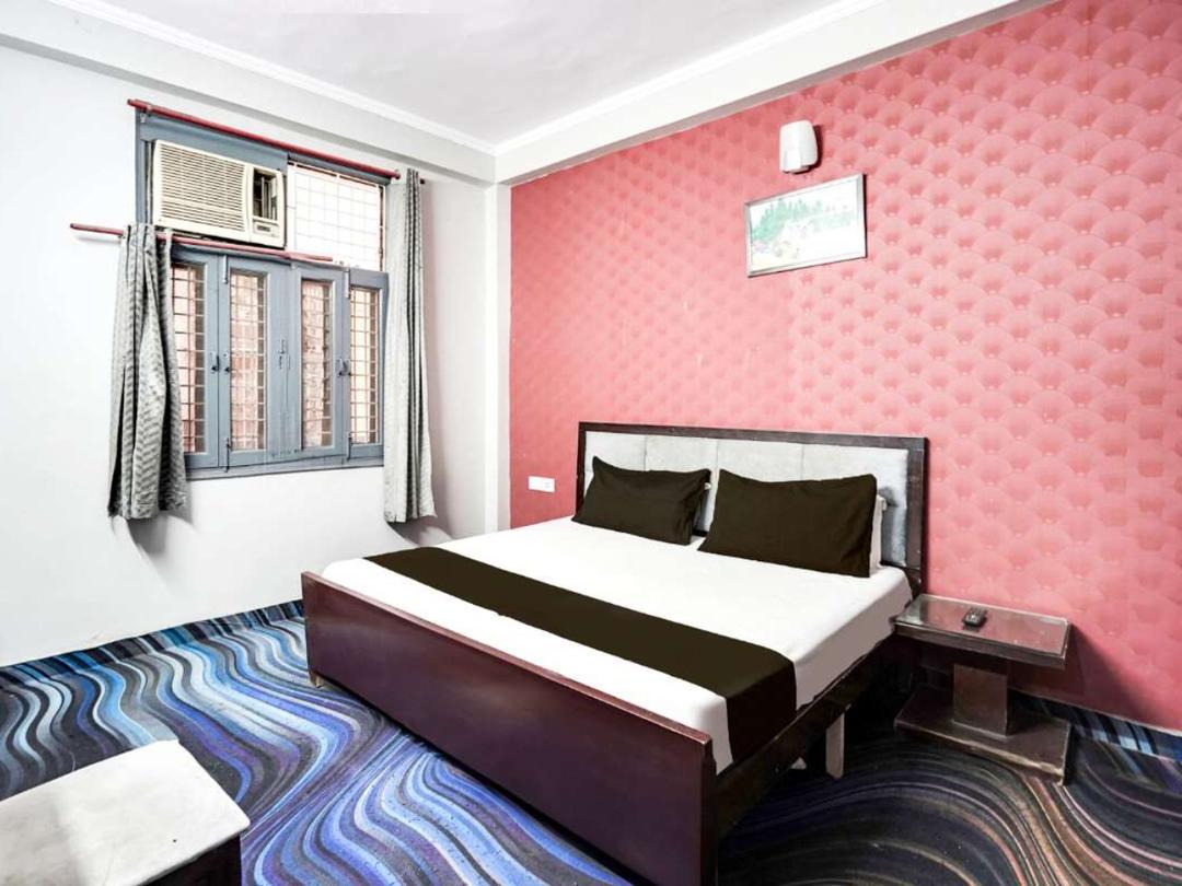 Hotel Shree Golden Suites in Ghaziabad