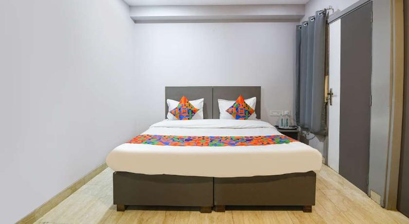 Hotel White Stone in Delhi