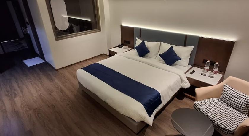 Stone Leaf Hotel in Aurangabad