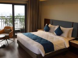 Stone Leaf Hotel in Aurangabad