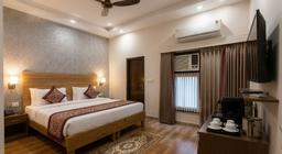 Hotel Golden Stay in Ghaziabad
