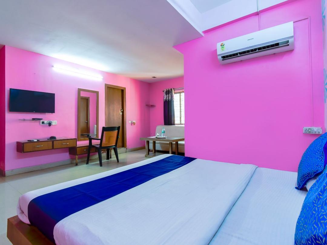 Maruti Lodging in Kolkata