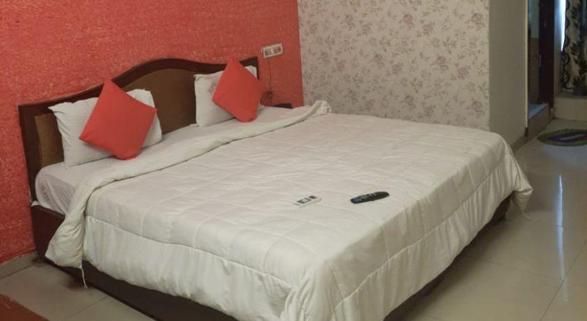 New Pride Banjara Hotel in Hyderabad