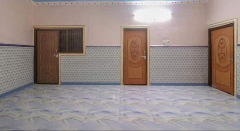Hotel Happy Palace in Gaya