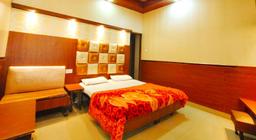 Hotel Revoli in Amritsar