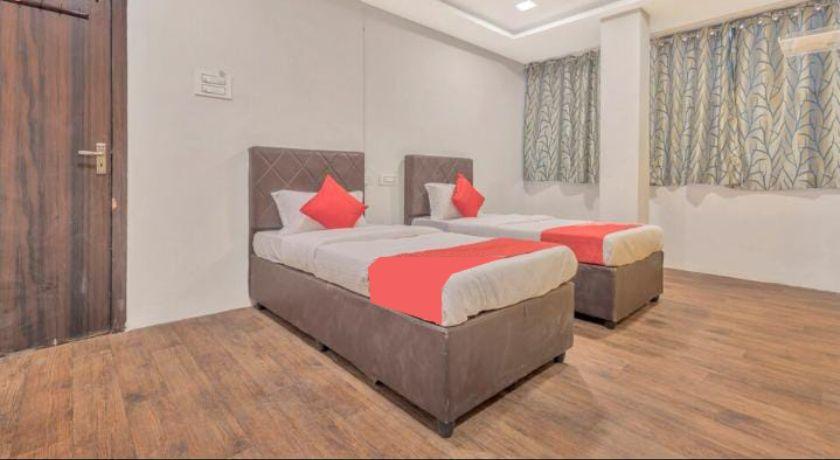 Hotel Ruby Grand in Hyderabad