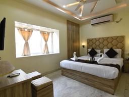 Ketan Inn in Kolkata