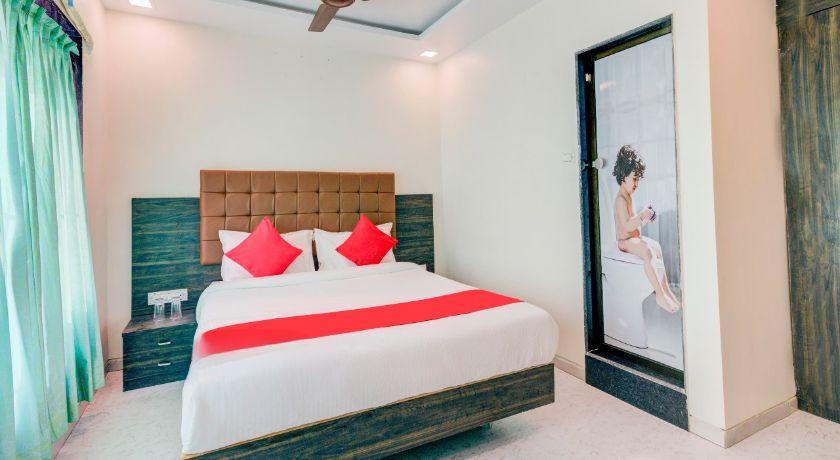 Hotel Golden Palace in Mumbai