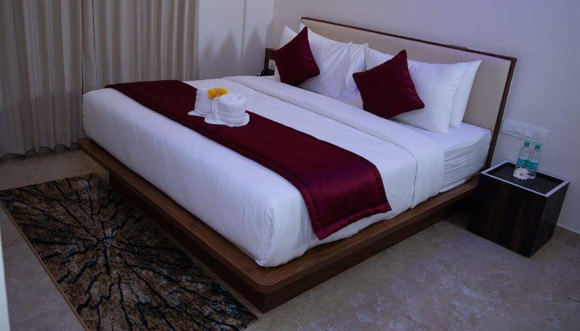Hotel Villa Grand  in Bangalore