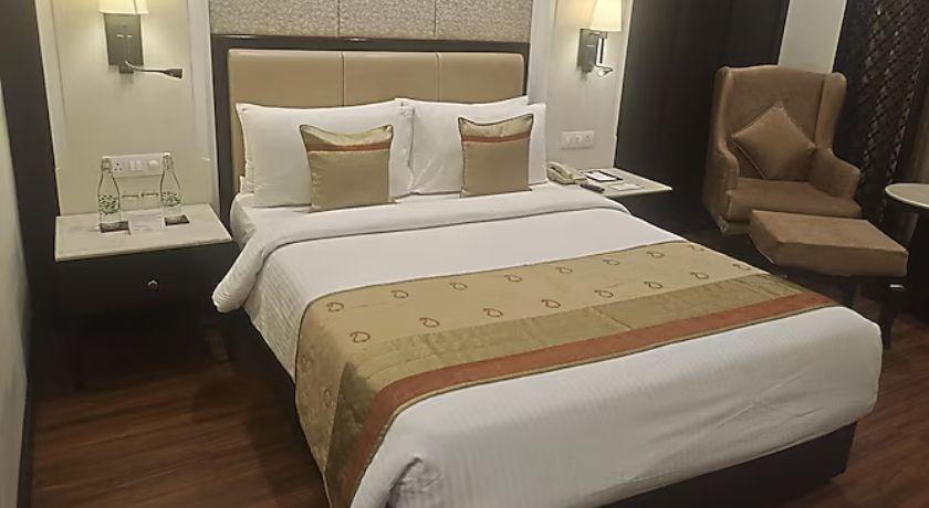 La Place Sarovar Portico in Lucknow