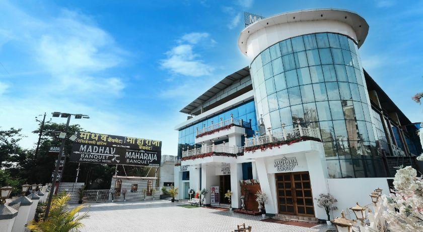 Hotel Madhav Residency in Thane