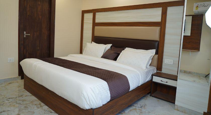 Hotel Dev Rishi By T and M in Haridwar