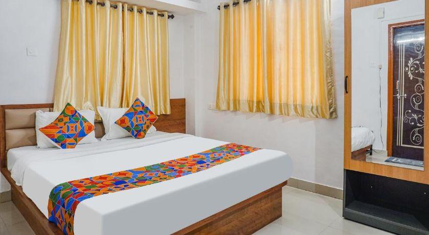 Hotel Lake View in Pune