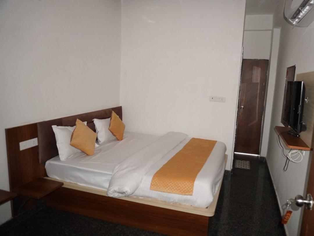 Hotel Shyam Sanwara in Khatoo