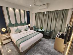 Hotel Prime Suites Airoli in Navi Mumbai
