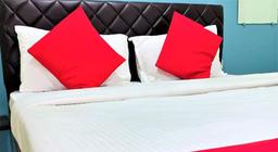 Hotel Everest Inn in Navi Mumbai