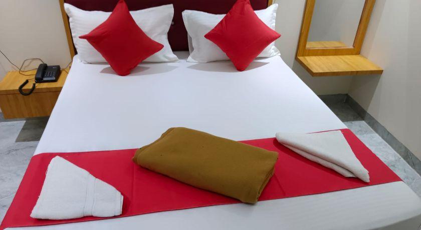 Palm Lodging and Boarding in Navi Mumbai