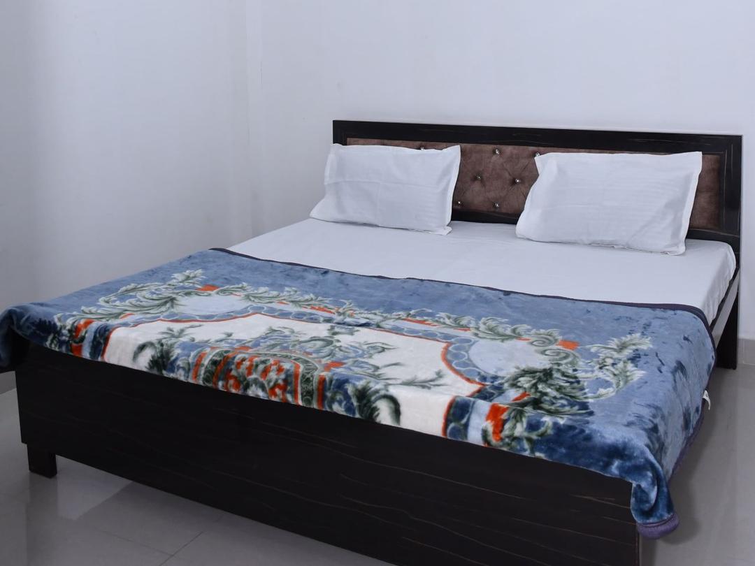 Hotel Kanha Shiva in Ayodhya
