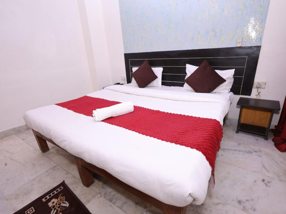 Hotel NoVo Agra in Agra
