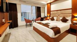 Hotel Sterling Executive in Navi Mumbai