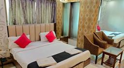 Saibaba International Supreme Hotel in Shirdi