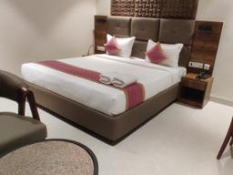 Hotel Balabadra Royal Grand in Vijayawada
