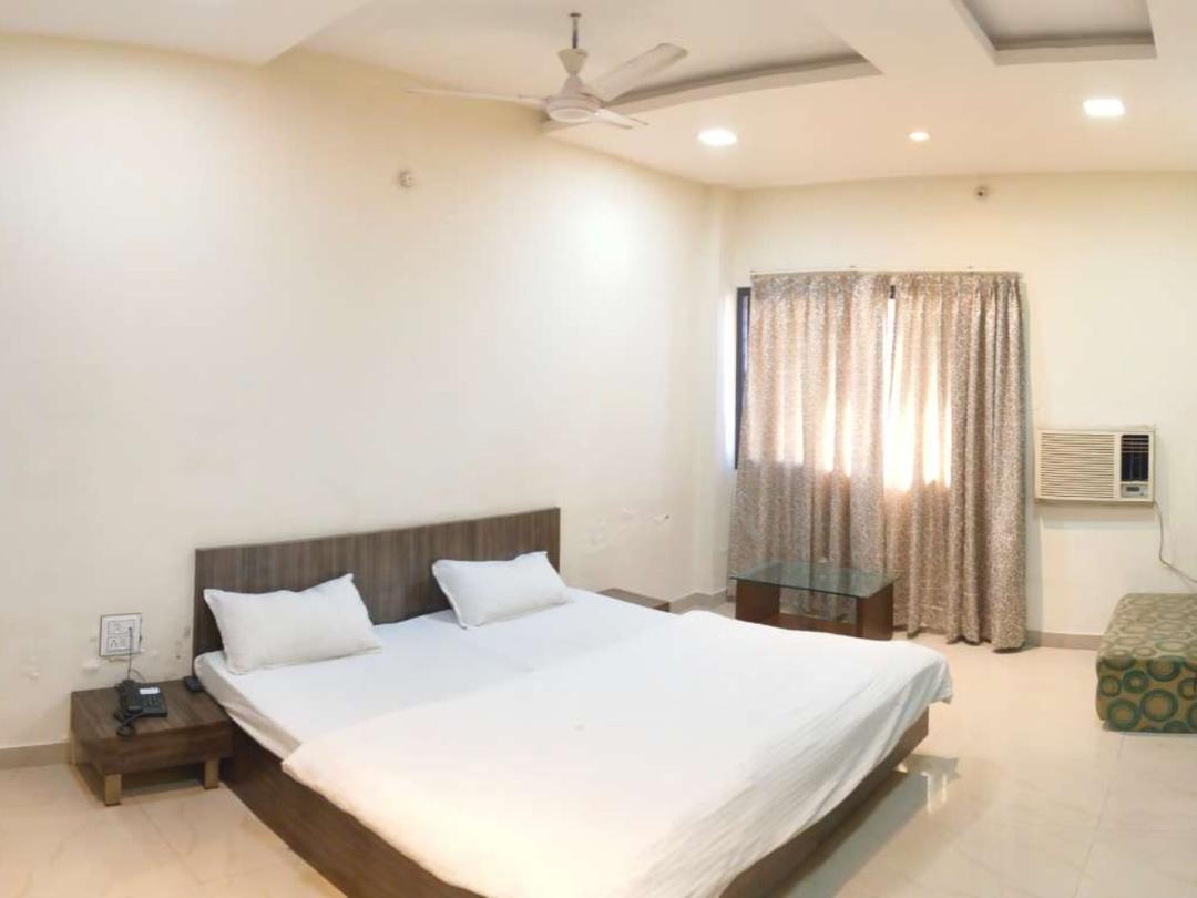 Hotel Kanha in Ujjain