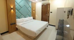 Hotel Adarsh in Ujjain