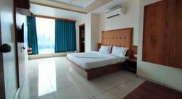 Hotel Neelkamal in Anand