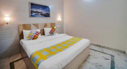 Hotel Galaxy Grand B B in Panvel