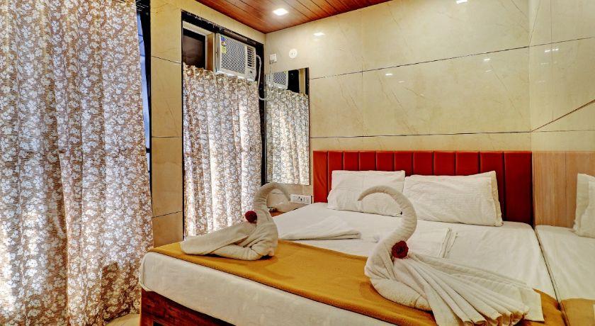 Hotel Prince Residency NX in Thane