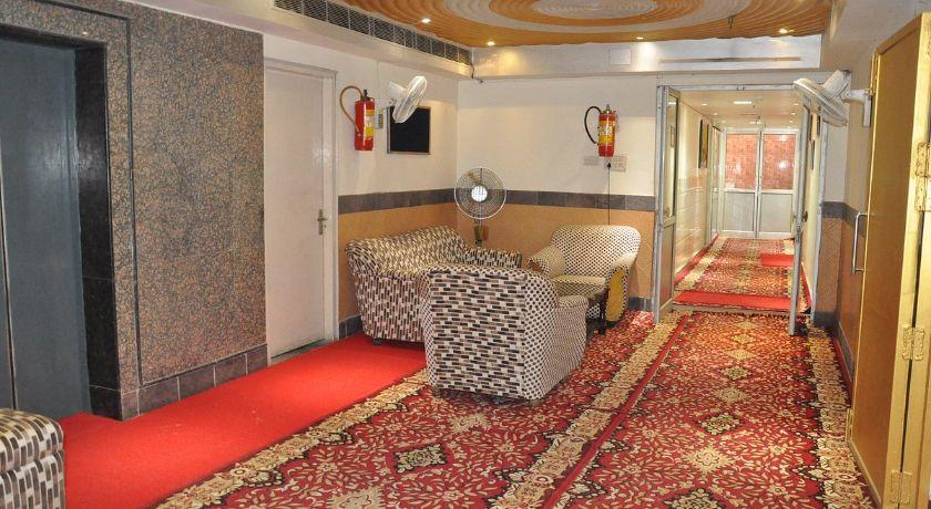 Hotel Mandakini Royale in Kanpur