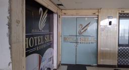 Hotel Silk Rooms in Surat