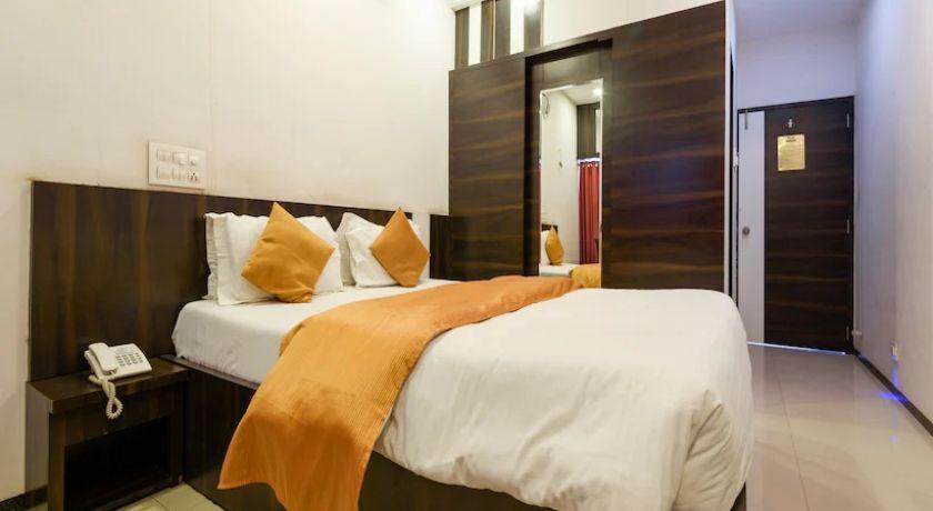 Hotel Raj in Aurangabad