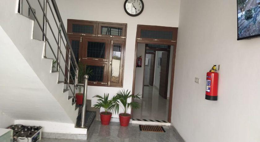 Hotel Moonlight in Bulandshahr