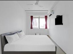 Hotel Nirali in Surat