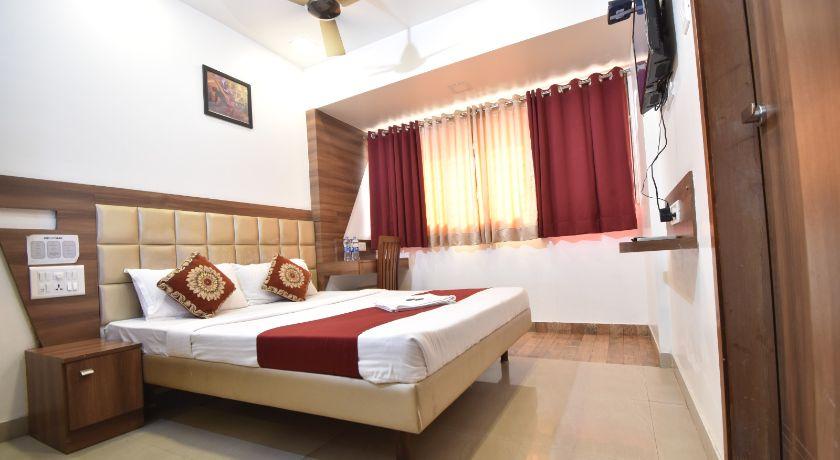 Hotel Candor Amigo in Panvel