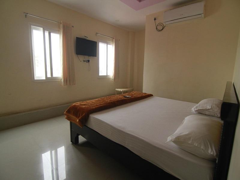 Hotel GMT in Visakhapatnam