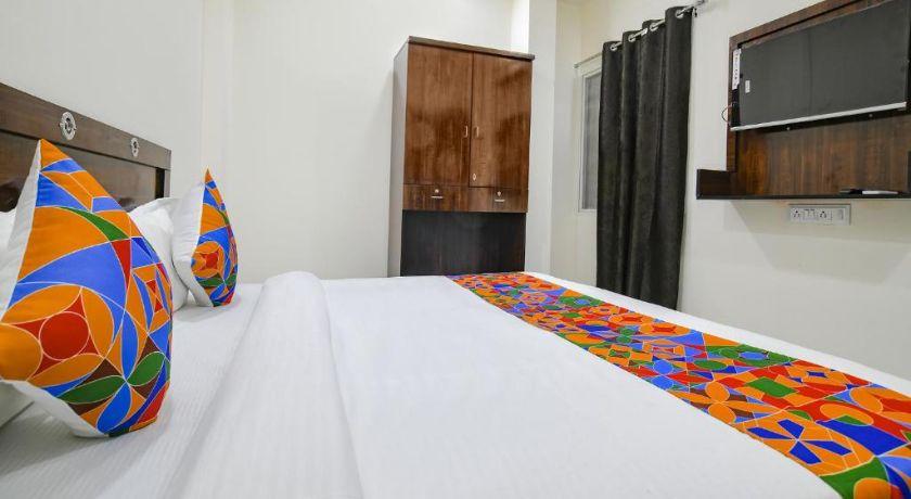 Hotel Dr Greens 12 in Indore