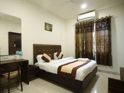 Kkainaat Hotel in Amritsar