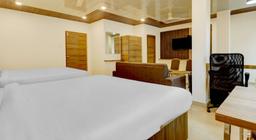 Hotel Savithas Grand in Vijayawada