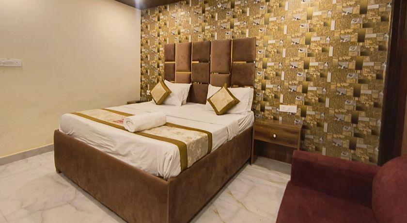 Hotel Kaushambi Grand in Ghaziabad