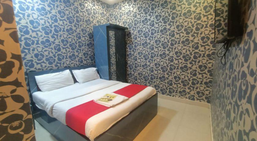 Hotel Radiant in Mumbai