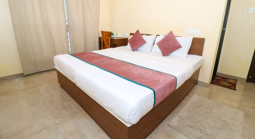 Pinaki Comfort Stay in Mumbai