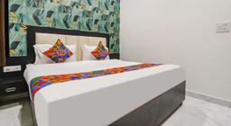 Hotel Aaradhya Residency in Agra