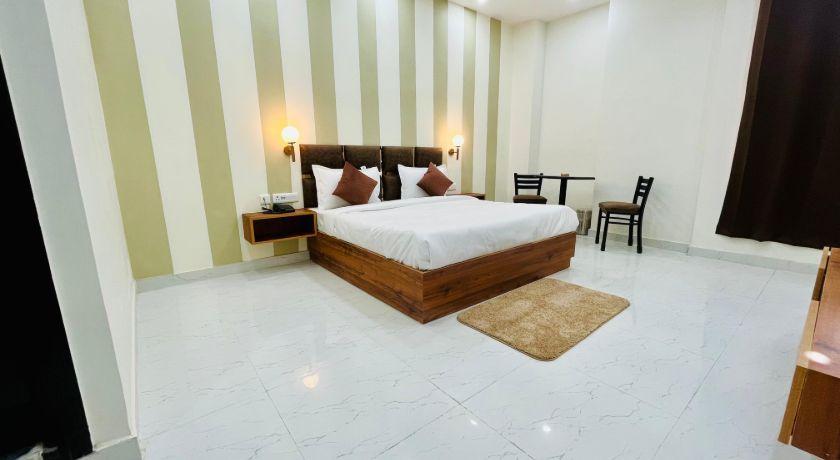 Hotel Green Plaza in Sonipat